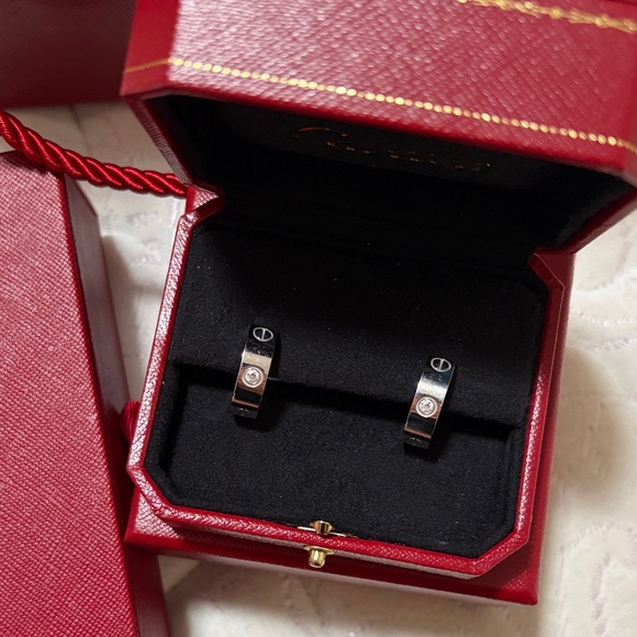 Cartier Classic Love Earrings with Diamonds - Picture 9 of 11